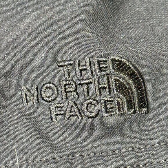 The North Face Nylon Tech Shorts - Picture 4 of 4